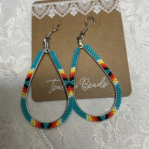 NEW Southwestern Inspired Boho Beaded Earrings - Picture 5 of 6